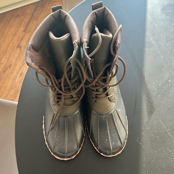 Duck Boots - Picture 2 of 2